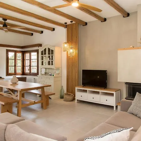 Zoe /renovated!